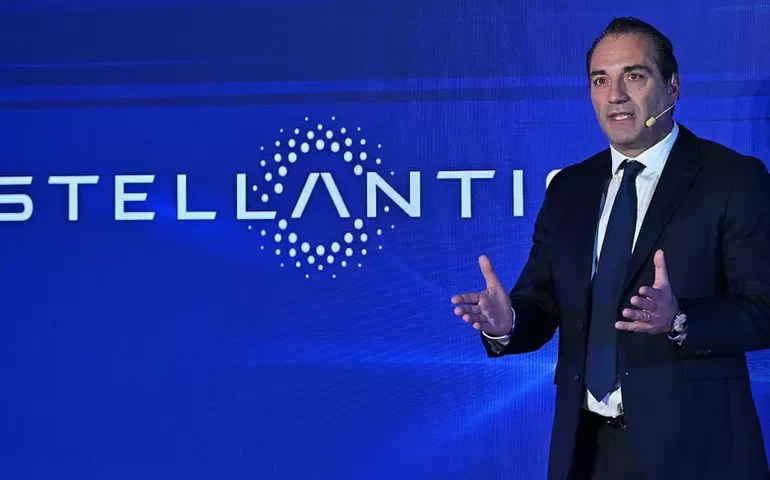 Inflação é 'risco real' com crise no Oriente Médio, diz CEO da Stellantis