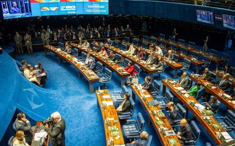 BRICS deve priorizar inovação e alianças estratégicas, defende Dilma Rousseff em fórum parlamentar