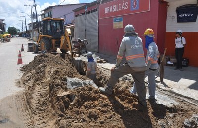 Porto de Pedras avança no saneamento com 60% das obras concluídas