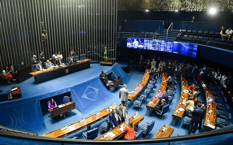 Para evitar brecha na proteção à Mata Atlântica, Senado derruba artigos de MP