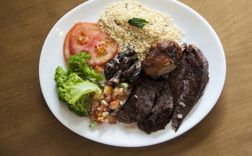 Salada pronta pode ter bactérias causadoras de infecções alimentares