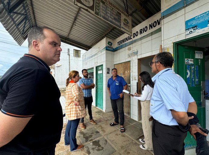 Salete Tavares solicita e prefeitura fará a reforma e ampliação do terminal de ônibus do Rio Novo, em Maceió