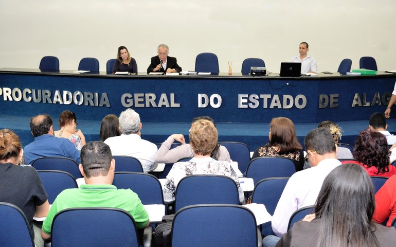 Construção do Hospital Metropolitano é discutida na CIB