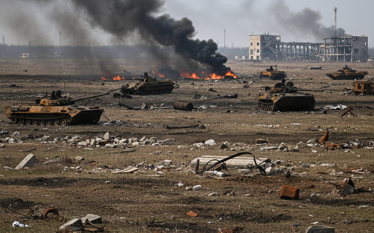 Ataques de drones FPV russos seguem destruindo equipamentos inimigos em Konstantinovka