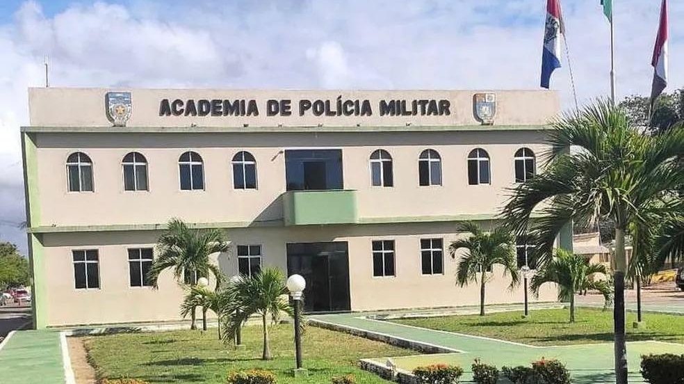 Tenente da PM-AL é preso por suspeita de importunação sexual contra colega de farda