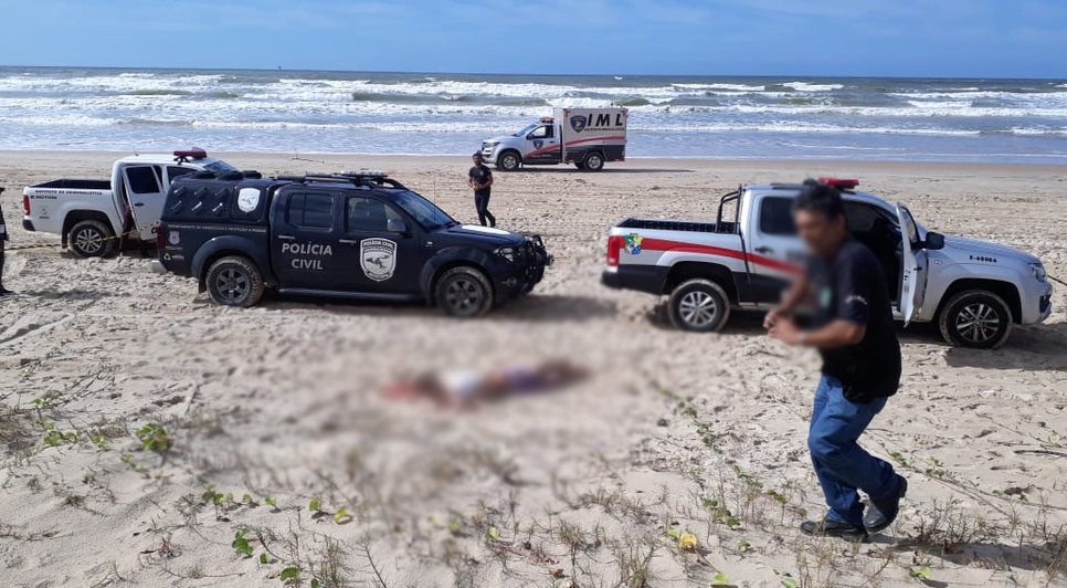 corpo encontrado na praia