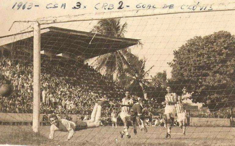 CSA comemora 111 anos com grande festa no CT Gustavo Paiva