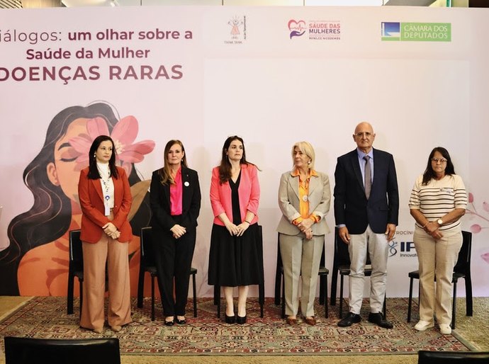 Encontro na câmara dos deputados debate os desafios da colangite biliar primária e reforça a urgência do diagnóstico precoce na saúde da mulher
