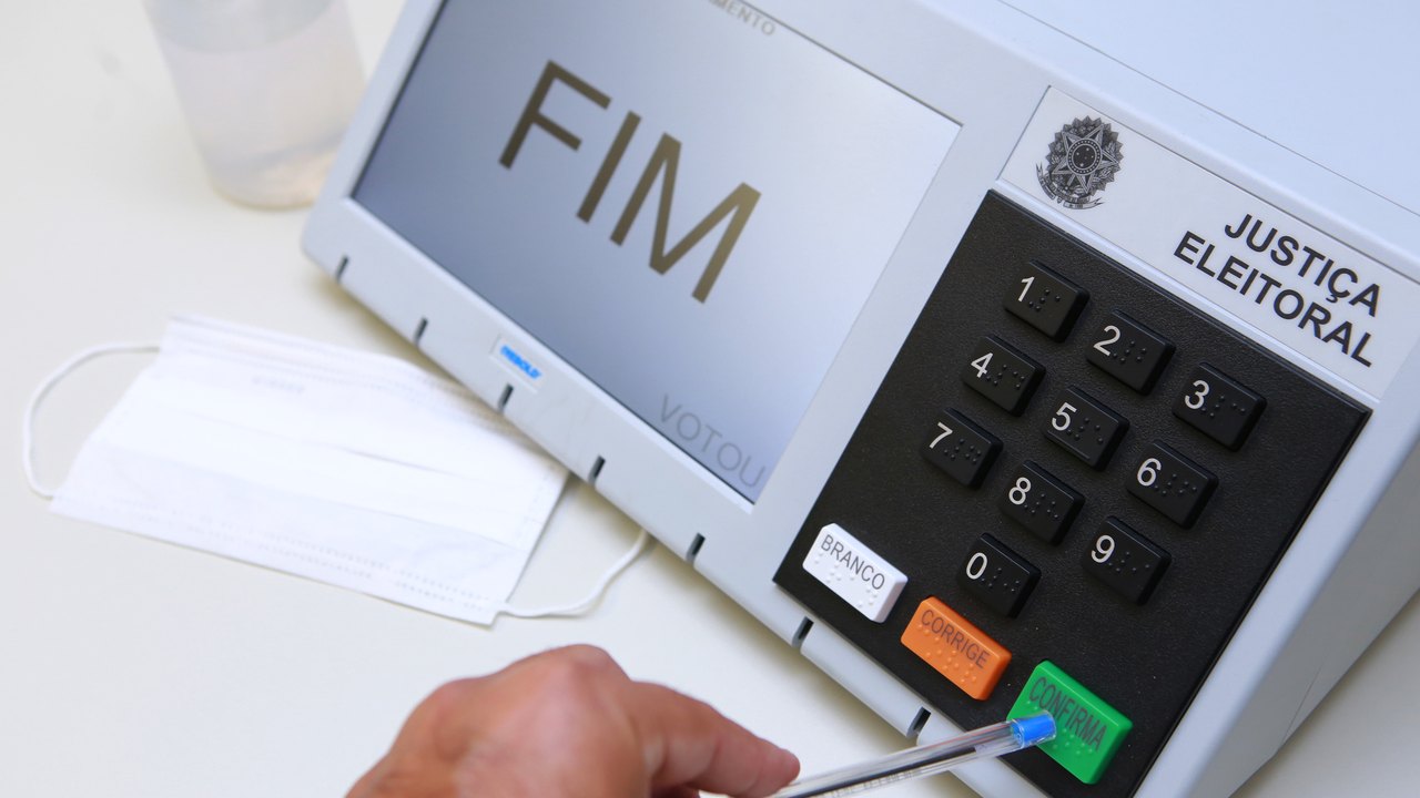 TSE abre prazo para solicitação de voto em trânsito