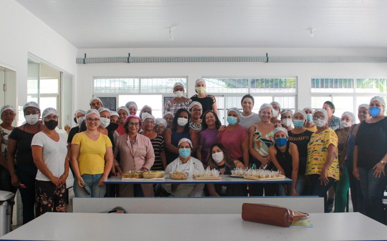 Merendeiras continuam preparação para concurso estadual