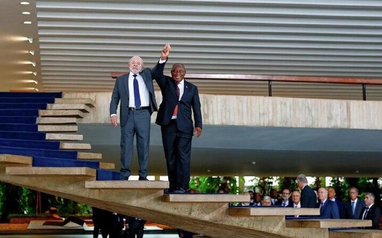 Lula e Ramaphosa buscam unir defesa e diplomacia para proteger Atlântico Sul