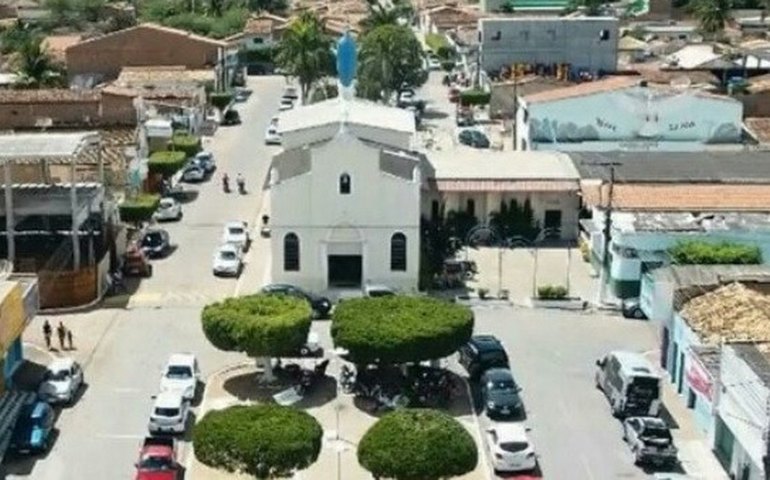 Homem passa mal em fila de votação e morre antes de votar em Craíbas