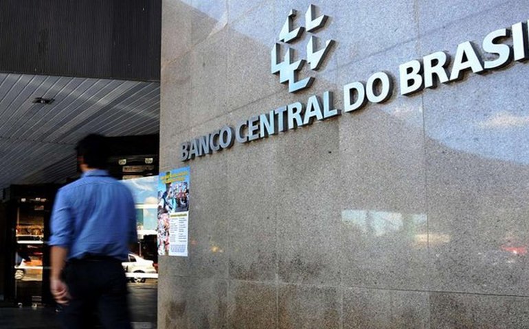 Banco Central do Japão mantém juros básicos em 0,75% ao ano