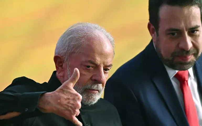 Presidente Lula assina projeto de lei antifacção