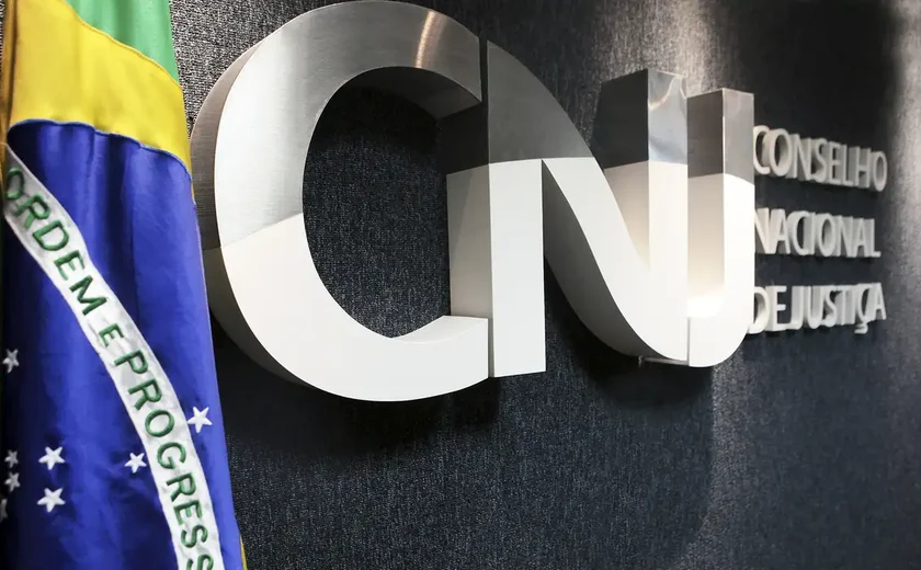 CNJ abre processo contra ex-desembargador que criticou ministro do STF