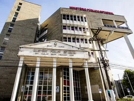 Justiça mantém suspensão de publicidade de serviços adultos em CSA e CRB a pedido do MPAL