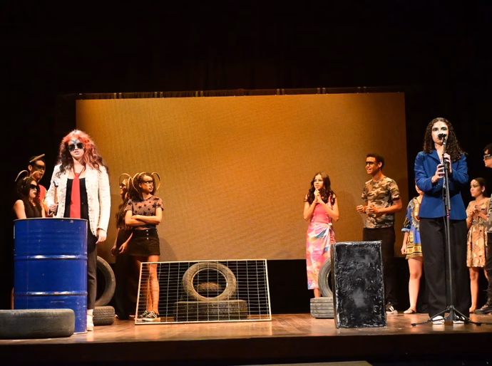 FlIPenedo 2026 coloca artes cênicas em destaque com espetáculos no teatro e na rua