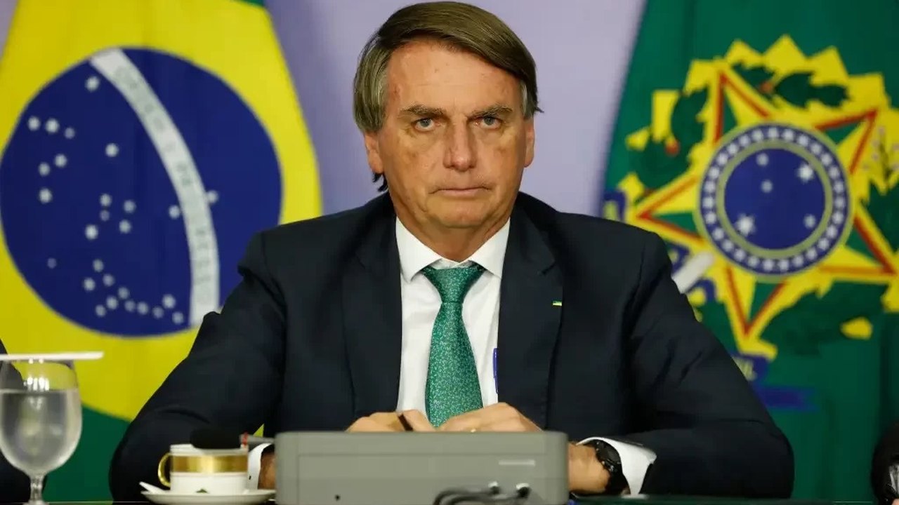 Bolsonaro passou ao Centrão área com licitação de poços com indício de sobrepreço