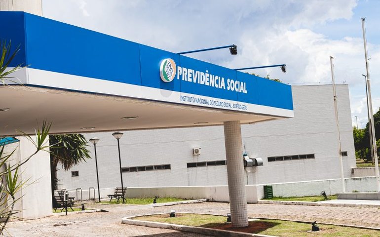 Processo envolvendo INSS é retirado de pauta do TCU após falta de entendimento entre ministros