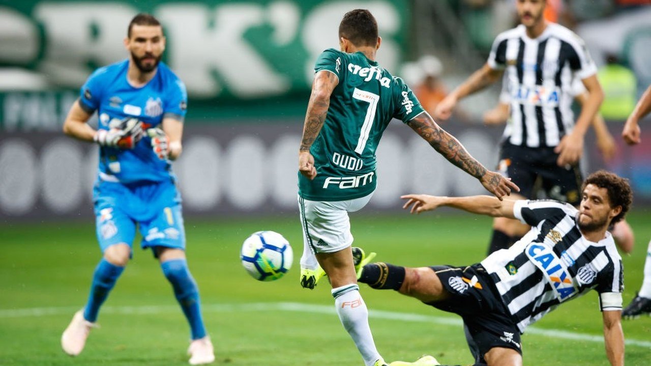 Antes de reunião, Palmeiras defende volta do Paulistão apenas em ambiente seguro