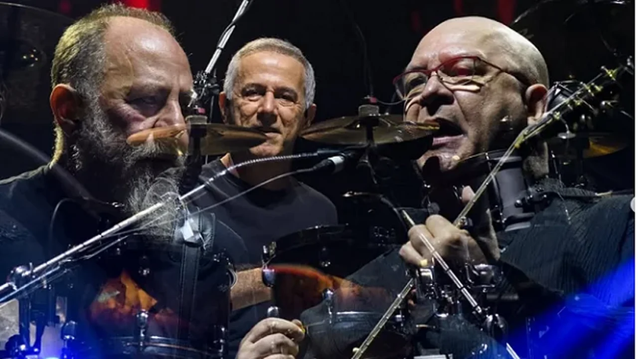 Em festival, Paralamas e Plebe Rude leem o passado com a força do presente