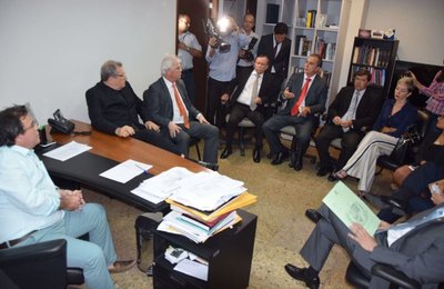 ALE propõe acordo com Executivo sobre Imposto de Renda