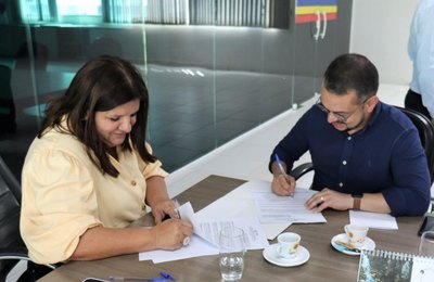 Casal e Prefeitura de Delmiro Gouveia firmam parceria de cooperação técnica