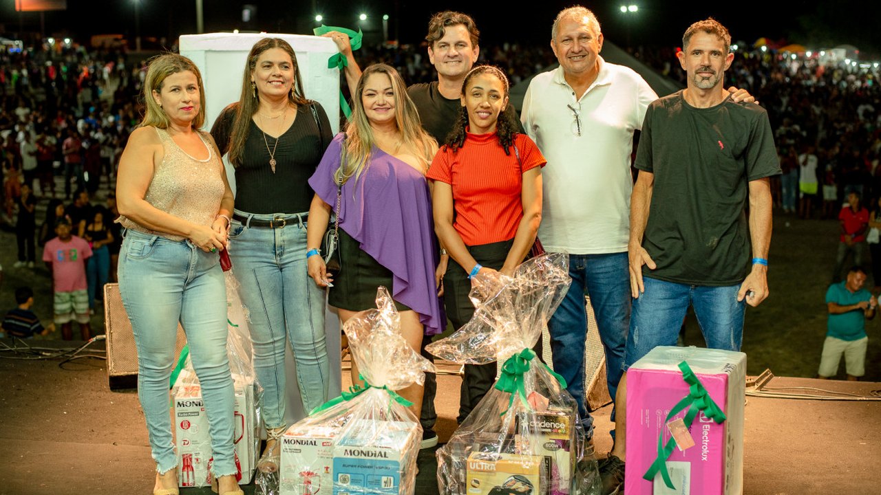 Prefeitura de Coruripe promove Festa do Servidor com premiações e atrações musicais