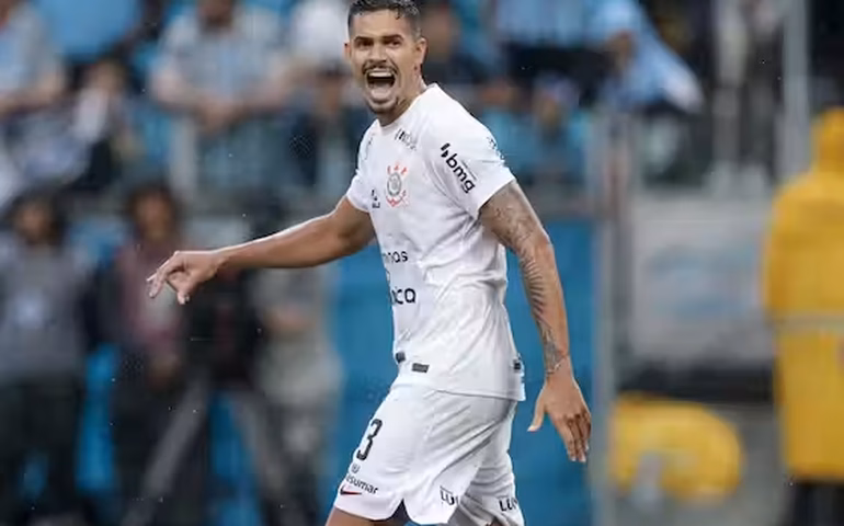 Lucas Veríssimo se despede do Corinthians com um 'até breve' e dispara: 'A verdade prevalecerá'