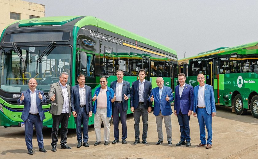 Lula inaugura sistema de BRT em Goiânia