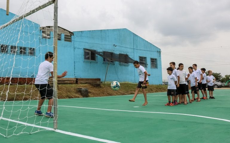 Comissão debate diferença entre educação física escolar e esporte competitivo