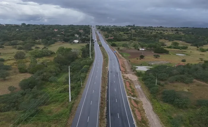Trecho entre Monteirópolis e Olho d’Água das Flores
