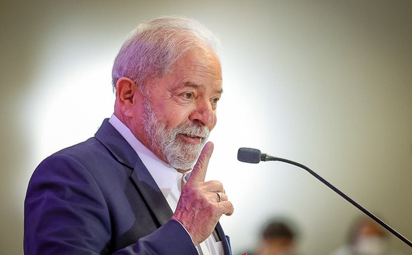 ‘Absolvido’ por Bonner, Lula não foi inocentado pela Justiça