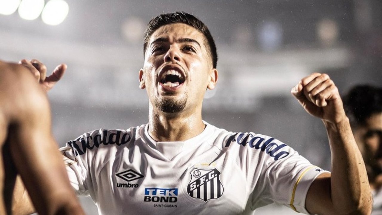 Nonato aceita redução de salário e assina contrato em definitivo com o Santos