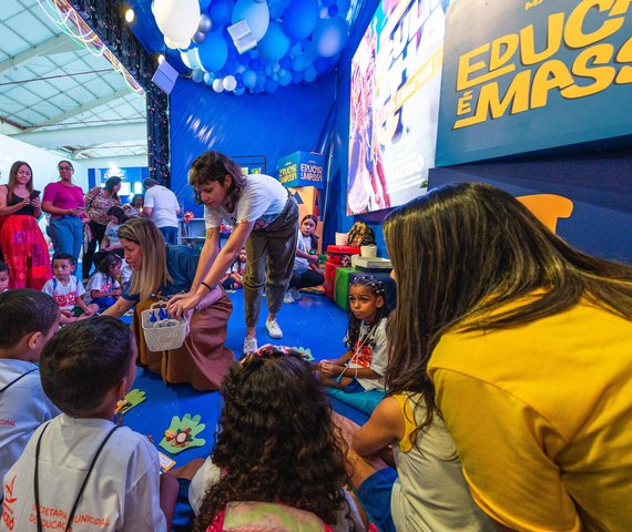 Prefeitura de Maceió leva inovação, educação e cultura à 11ª Bienal do Livro de Alagoas