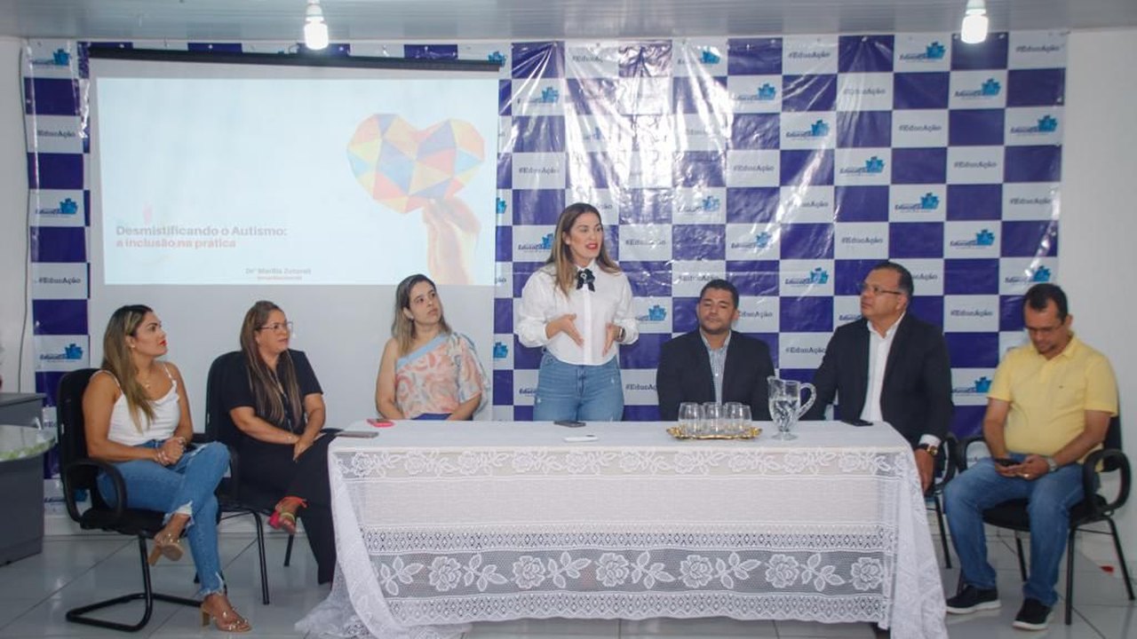 São José da Laje: A Santa Casa Sem Fronteiras realiza palestra de conscientização sobre o autismo