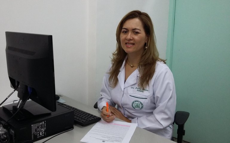 Com estoque zerado, Maternidade Santa Mônica faz apelo por doações de leite materno