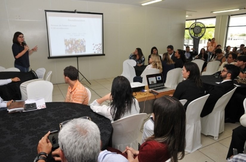 Balanço do Governo Presente no Sertão premia servidores