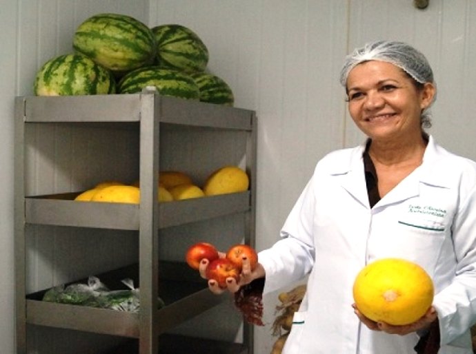 Nutricionista recomenda aumento da ingestão de frutas e verduras na adolescência