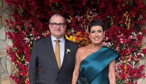 George Santoro, ministro dos Transportes, e sua esposa, Danielle Santoro