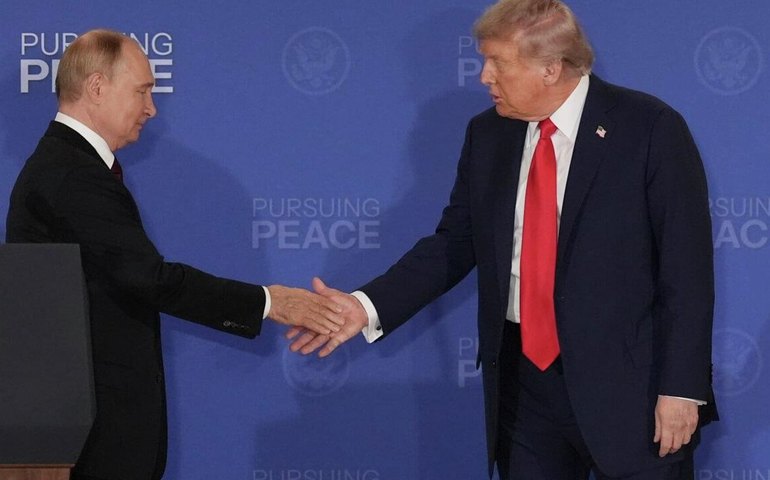 Trump elogia Putin e Xi por atuação em acordo envolvendo o Irã