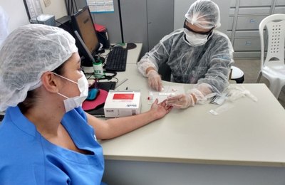 HGE implanta protocolo de testagem rápida de profissionais da saúde