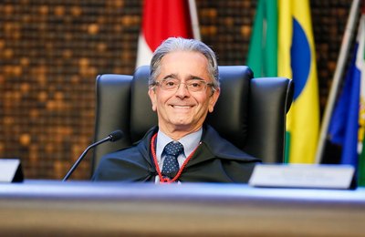 Desembargador Fábio Bittencourt assume governo de Alagoas nesta terça-feira (2)