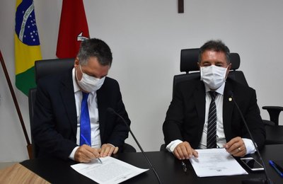 Maurício Pitta toma posse como novo procurador de justiça; Walber Valente é eleito corregedor do MP