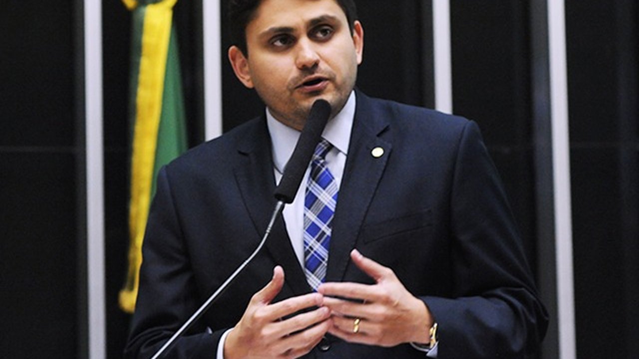 CMO rejeita destaques e encerra votação da LDO 2022, texto segue para o plenário