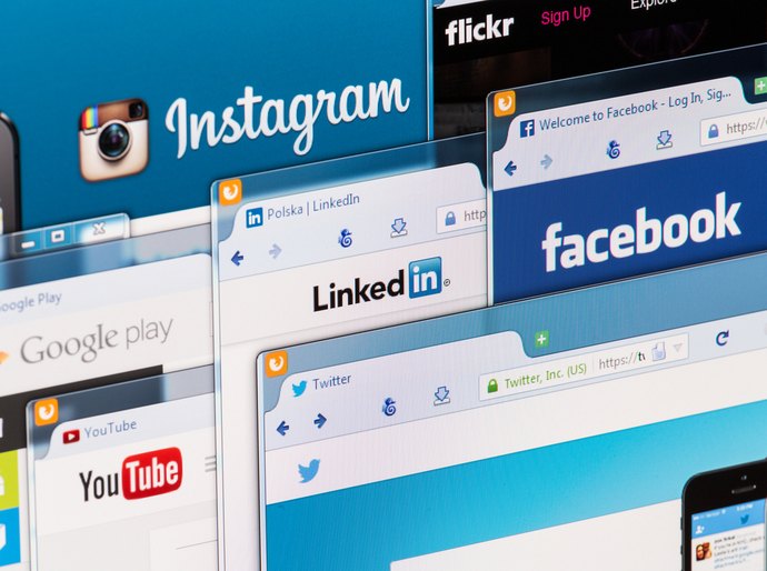Sem site, sem confiança: 4 em cada 10 consumidores desconfiam de marcas que só estão nas redes, mostra pesquisa