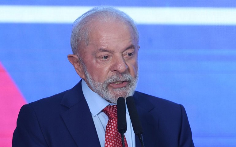 Lula diz que conversará com Trump quando presidente dos EUA estiver pronto