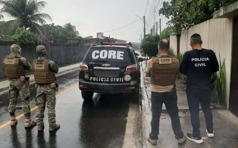 Líder de grupo criminoso morre em troca de tiros com a polícia durante operação em Marechal Deodoro