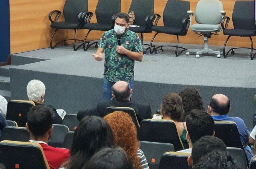 Professor Beto Brito articulou lei que vai favorecer milhares de estudantes alagoanos