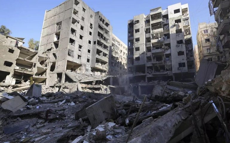 Ataques aéreos israelenses deixam 13 mortos e 16 feridos no sul do Líbano
